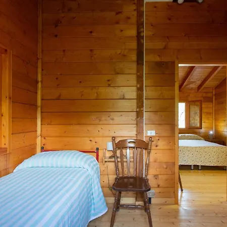 Chalet Chalet Tra Gli Ulivi: • Giardino • Wifi • A/c • Bbq